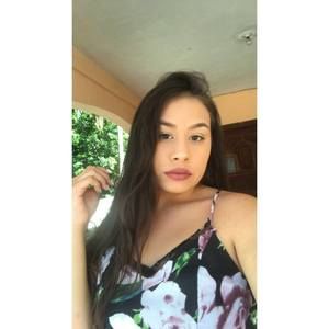 Meet your Posher, Claudia